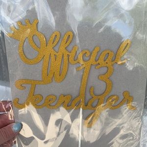 Cake Topper. Gold glitter “Official Teenager”